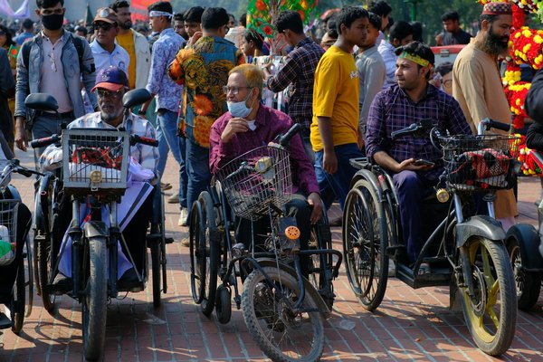 10 Astuces Innovantes pour Diminuer Votre Empreinte Plastique au Quotidien